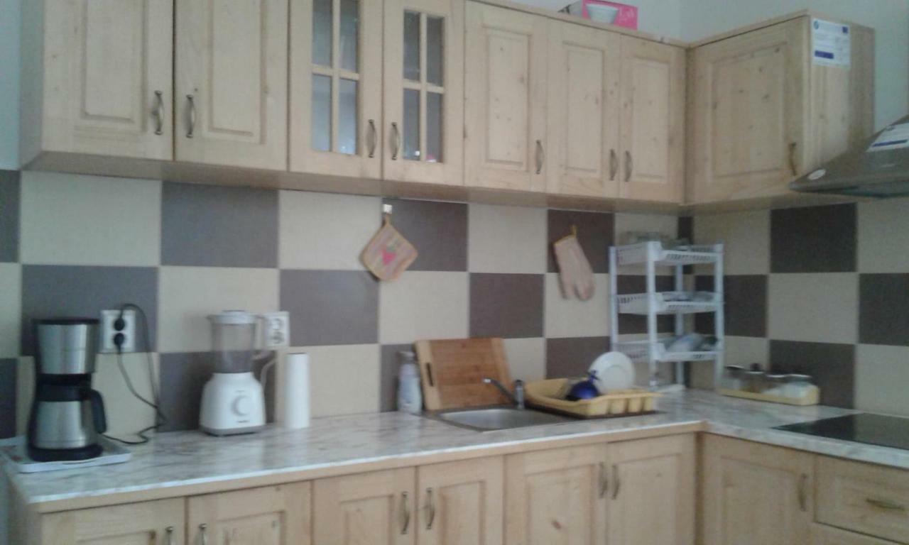 Pensiunea Casa Vanatorului Hotel Oteleni ภายนอก รูปภาพ