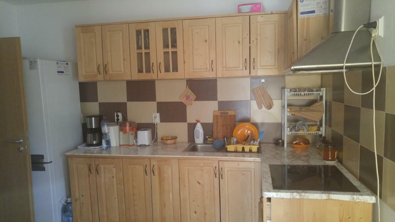 Pensiunea Casa Vanatorului Hotel Oteleni ภายนอก รูปภาพ