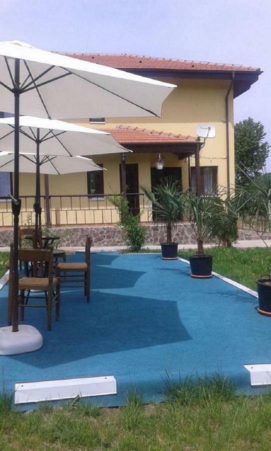 Pensiunea Casa Vanatorului Hotel Oteleni ภายนอก รูปภาพ